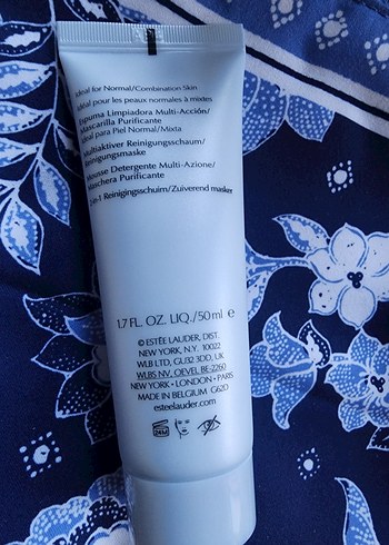 Estée Lauder Perfectly Clean Çok İşlevli Köpük Temizleyici - Görsel 2