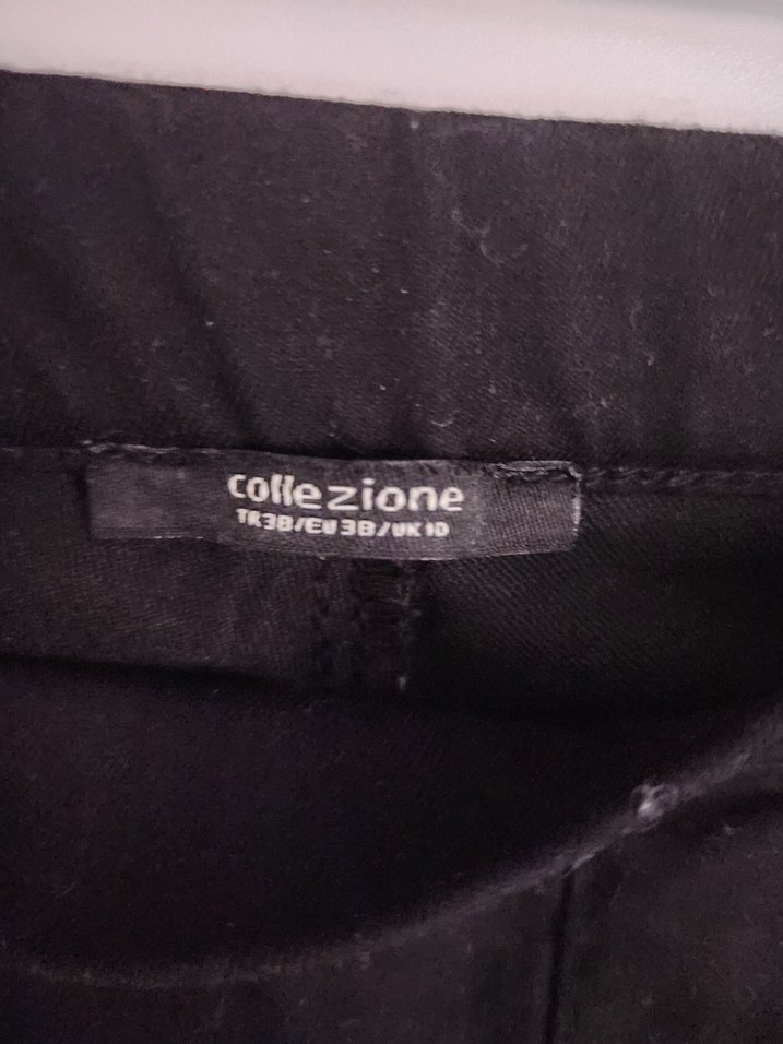 Siyah Düğmeli Kadın Kumaş  Tayt Pantolon - Görsel 3