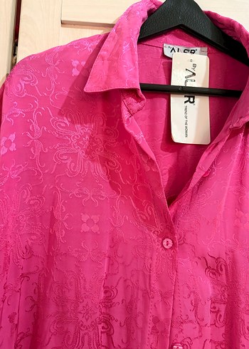 Düğmeli Pembe Kadın Gömlek - Görsel 2