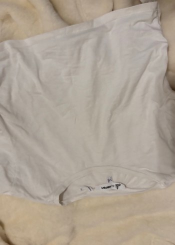 Beyaz, Vücuda Oturan bağlama detaylı tshrt - Görsel 2