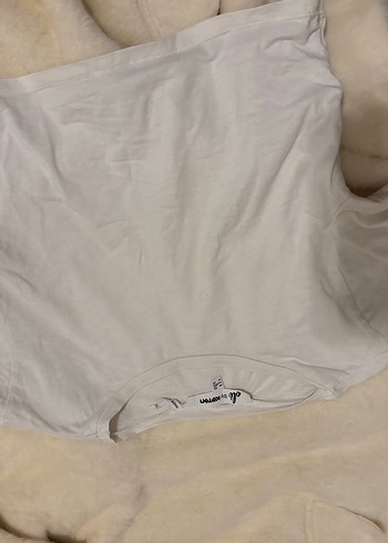 Beyaz, Vücuda Oturan bağlama detaylı tshrt - Görsel 3