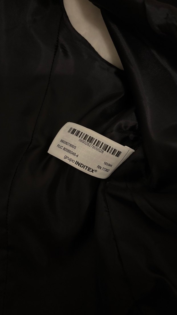 Siyah Düğmeli Kadın Yelek - Görsel 3