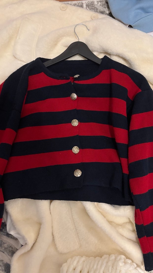 Düğmeli Kırmızı lacivert Çizgili Kadın Hırka - Görsel 3