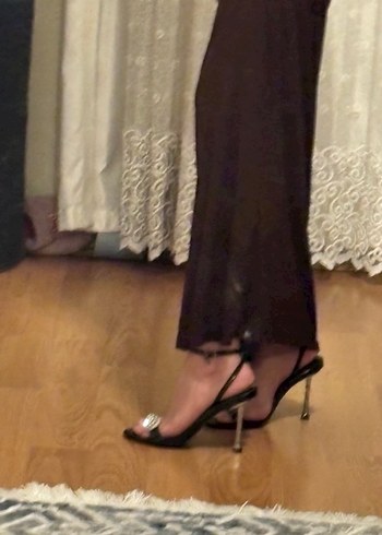 Parlak Siyah Yılan Desenli Topuklu Ayakkabı - Görsel 3