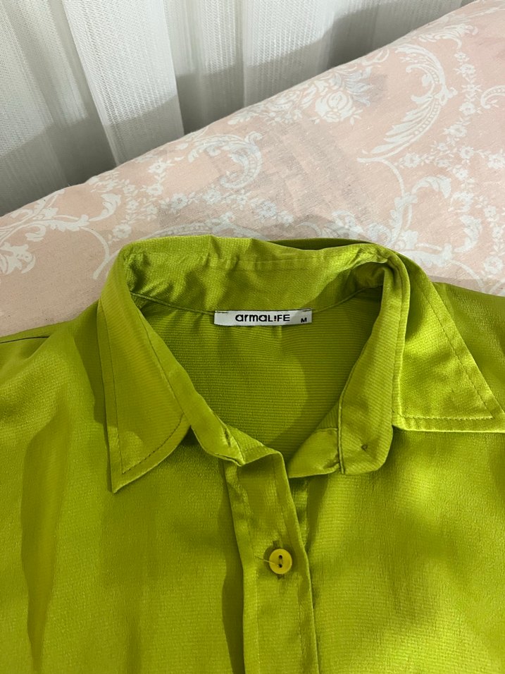 Parlak Yeşil Kadın Uzun Kollu Gömlek - Görsel 2