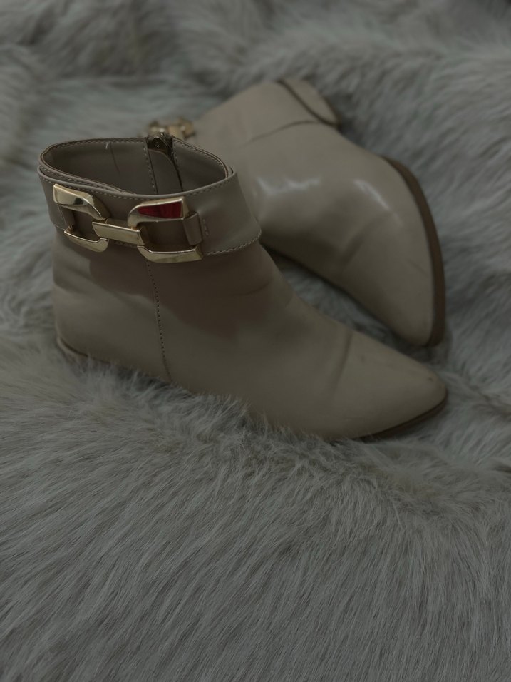 Bej Deri Tokalı Kadın Bot - Görsel 3