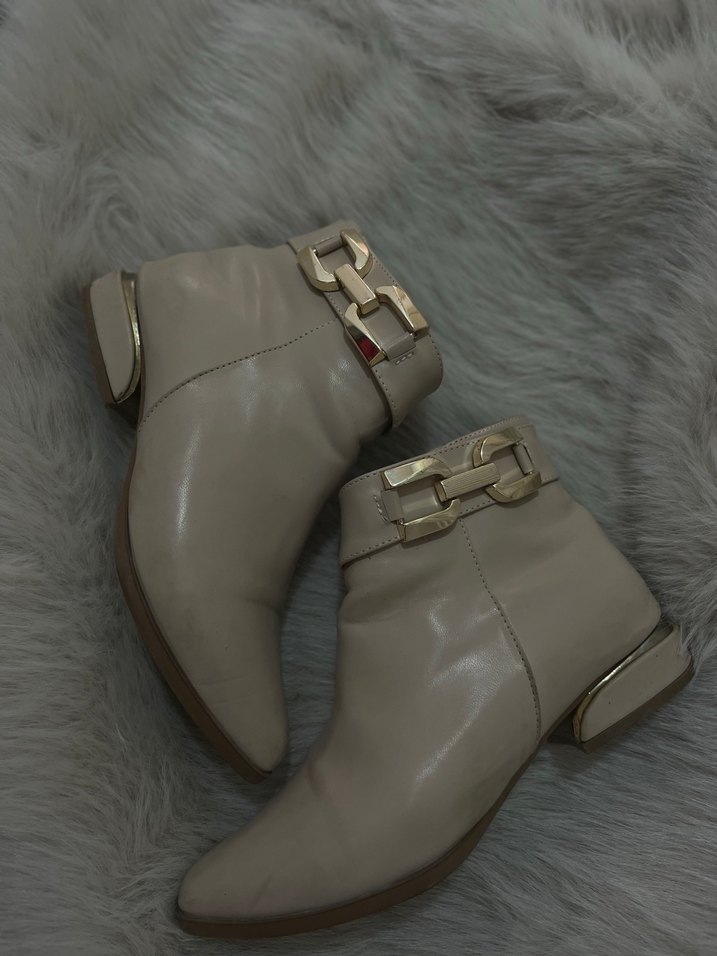 Bej Deri Tokalı Kadın Bot - Görsel 2