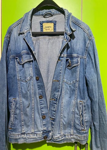 Mavi Düğmeli Kadın Denim Ceket