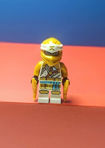 Beden Renk Ninjago Altın Zane