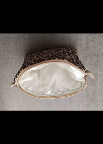 Kahverengi Leopar Desenli Kadın Makyaj Çantası - Görsel 4