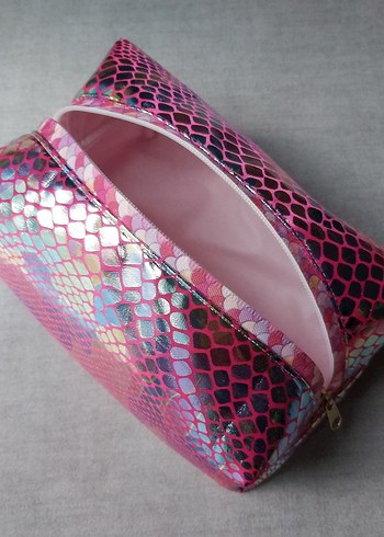 Fuya Renk Holografik Yılan Desenli Kadın Makyaj Çantası-Premium - Görsel 5