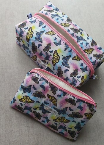 Galaksi Temalı Kelebek Desenli 2'li Makyaj Çantası Seti-Premium - Görsel 9