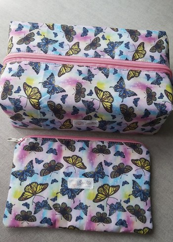 Galaksi Temalı Kelebek Desenli 2'li Makyaj Çantası Seti-Premium - Görsel 5