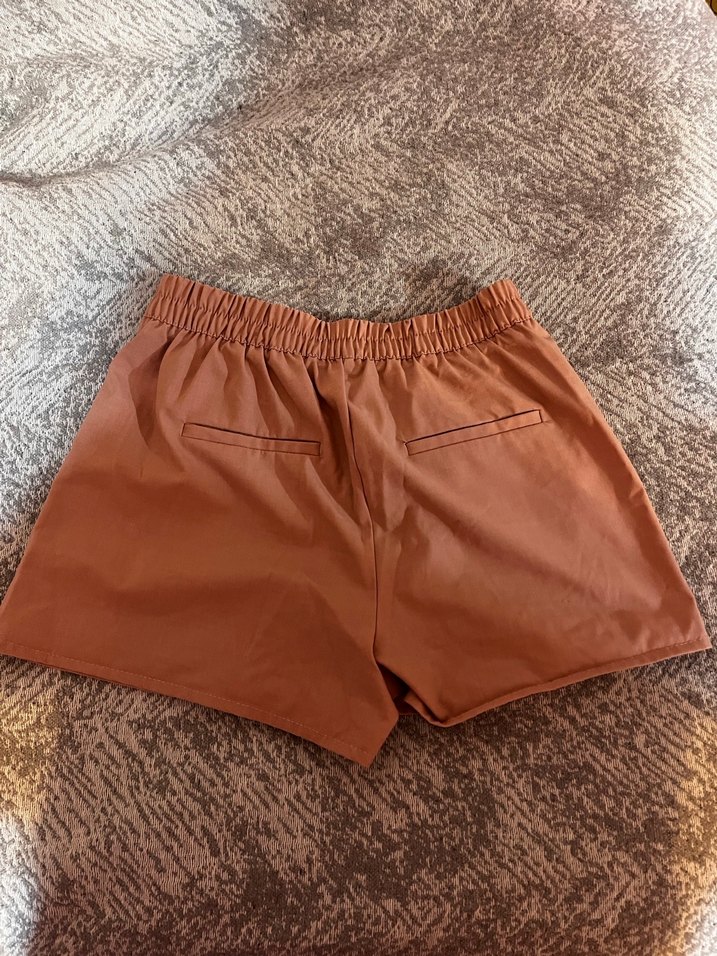 Pembe şort - Görsel 3