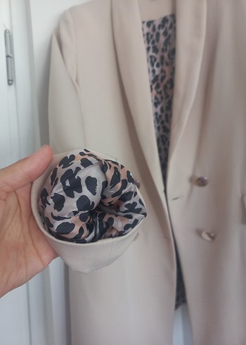 l Beden Bej Düğmeli Kadın Blazer Ceket