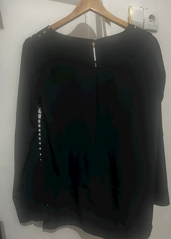 Uzun Kollu Siyah Desenli Kadın Bluz - Görsel 2