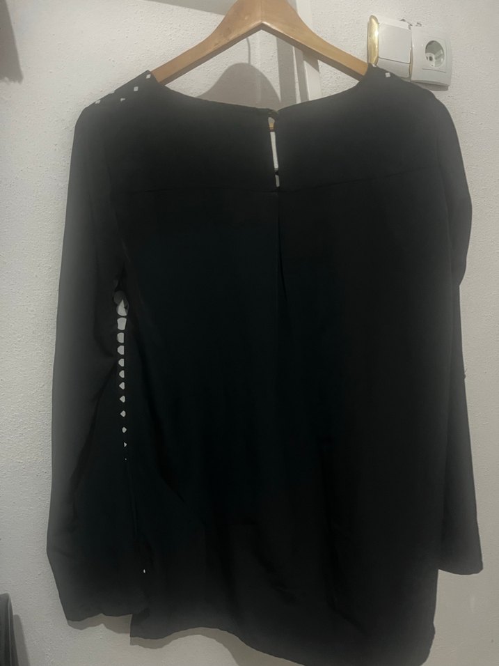 Uzun Kollu Siyah Desenli Kadın Bluz - Görsel 2