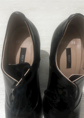 Siyah Topuklu Klasik Goth Kadın Ayakkabı - Görsel 2