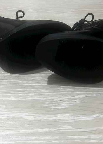 Siyah Topuklu Klasik Goth Kadın Ayakkabı - Görsel 4