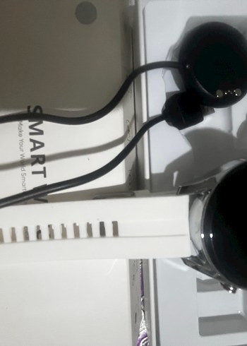 Beyaz Kayışlı Gri Akıllı Saat - Görsel 4