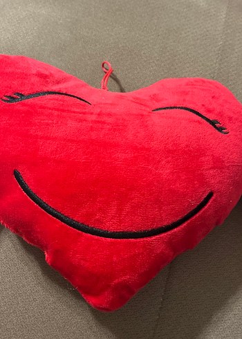 Kırmızı Renkli Yumuşak Peluş Oyuncak - Görsel 2