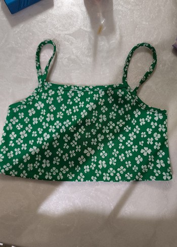 Yeşil Çiçek Desenli İp Askılı Crop Top