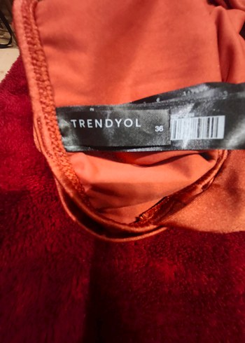 Bordo Parlak Kemer Detaylı Uzun Mayo - Görsel 4