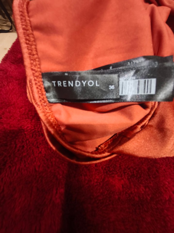 Bordo Parlak Kemer Detaylı Uzun Mayo - Görsel 4