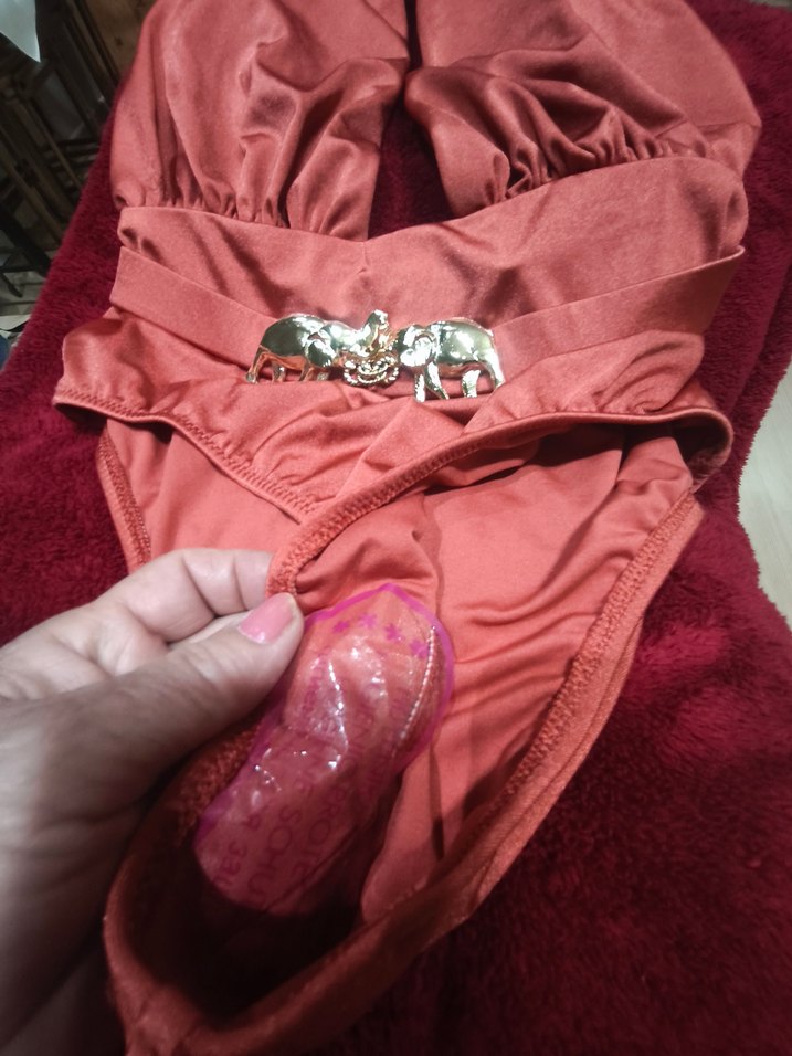 Bordo Parlak Kemer Detaylı Uzun Mayo - Görsel 2