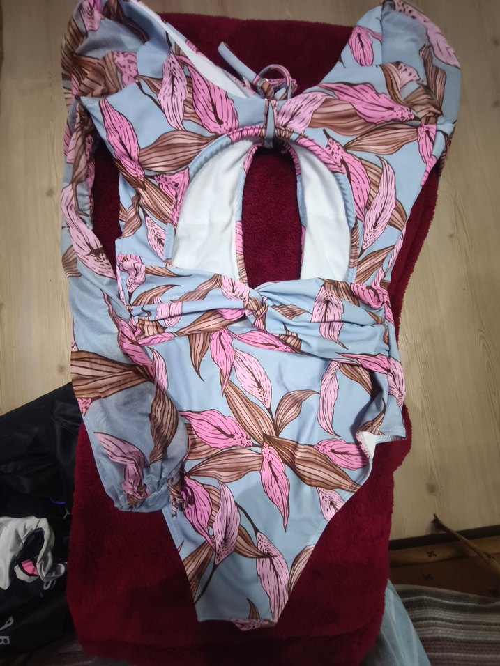 Pembe Yaprak Desenli Drapeli  Mayo - Görsel 3