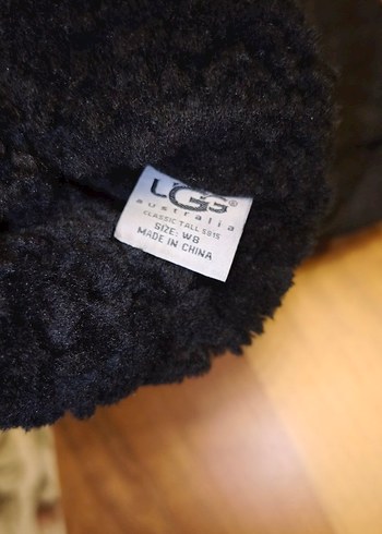 Siyah Süet UGG Kadın Bot - Görsel 4