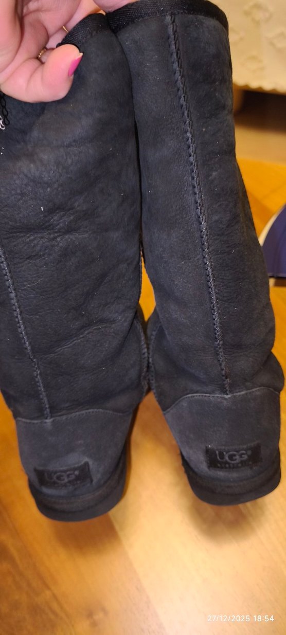 Siyah Süet UGG Kadın Bot - Görsel 2