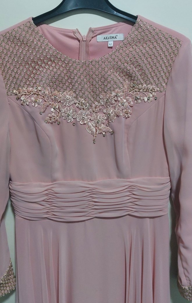 Pembe Uzun Kollu Drapeli Kadın Abiye Elbise - Görsel 3