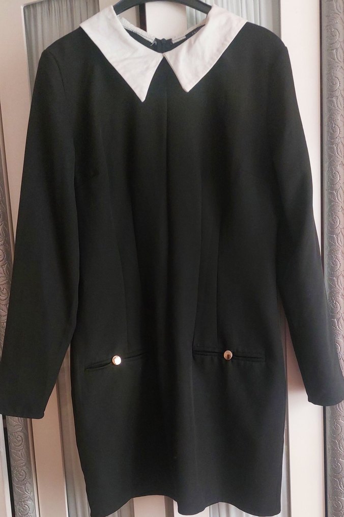 Düğmeli Siyah Midi Kadın Takım Elbise - Görsel 4