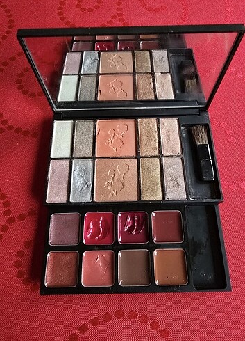 Giorgio Armani Far ve Ruj Seti no 6 Collection