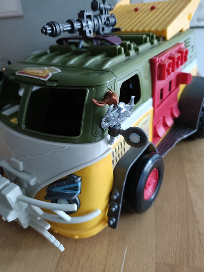 Ninja Kaplumbağalar, Party Vagon TMNT araç. - Görsel 2