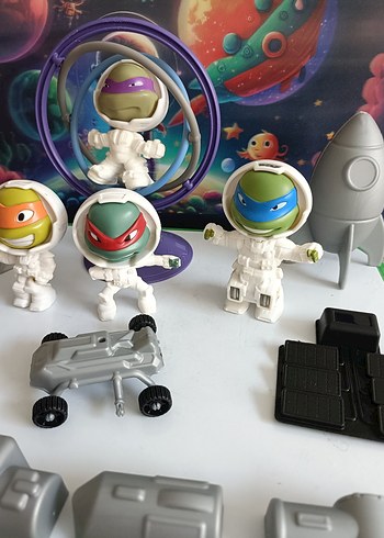 Uzay Temalı Gri Ninja Kaplumbağalar Figür Seti - Görsel 3