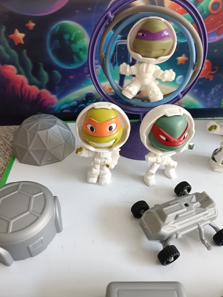 Uzay Temalı Gri Ninja Kaplumbağalar Figür Seti - Görsel 2