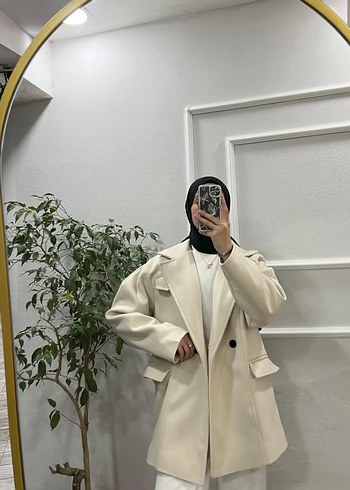 Beyaz Midi Kadın Kaban - Görsel 4