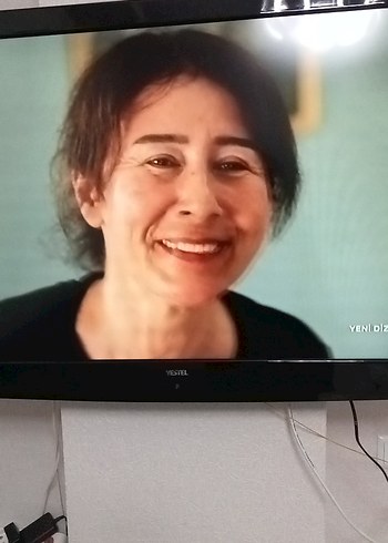 Vestel 127 ekran siyah duvara askılı televizyon - Görsel 9