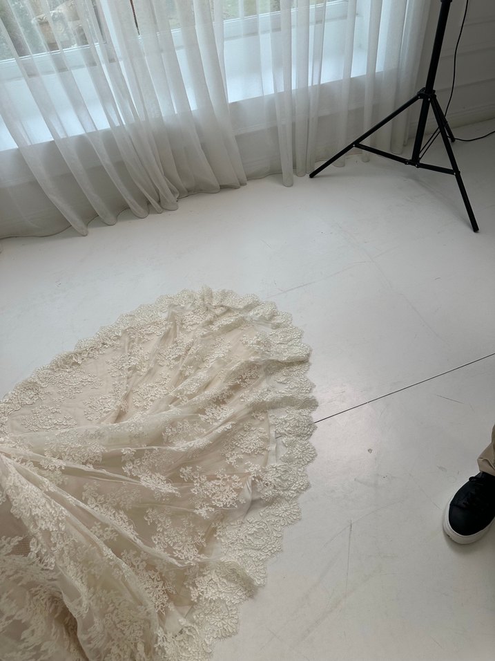 Dantelli Uzun Kollu Beyaz Balık Gelinlik - Görsel 3