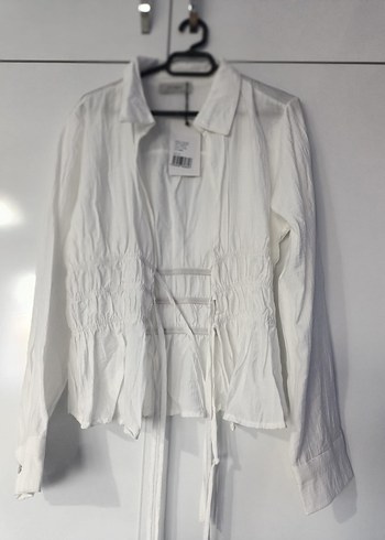 Beyaz Keten Kemerli Uzun Kollu Gömlek - Görsel 2