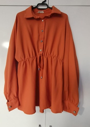 Düğmeli, Uzun Kollu Kadın Tunik - Görsel 2