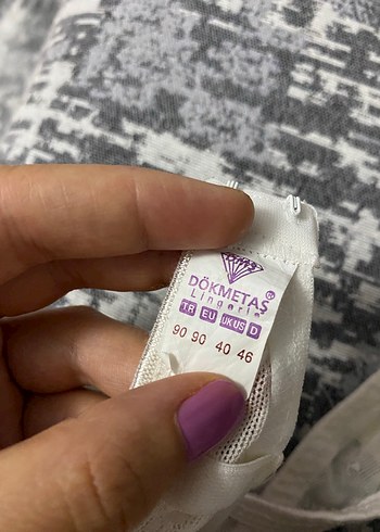 40 Beden Beyaz Dantelli Sütyen