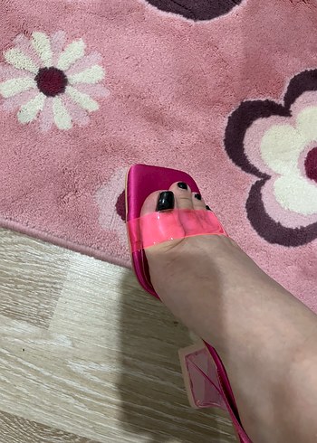 Diğer Pembe Parlak Stiletto Tokalı Kadın Ayakkabı