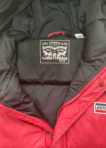 Kırmızı Kapüşonlu Erkek Mont LEVİS - Görsel 3