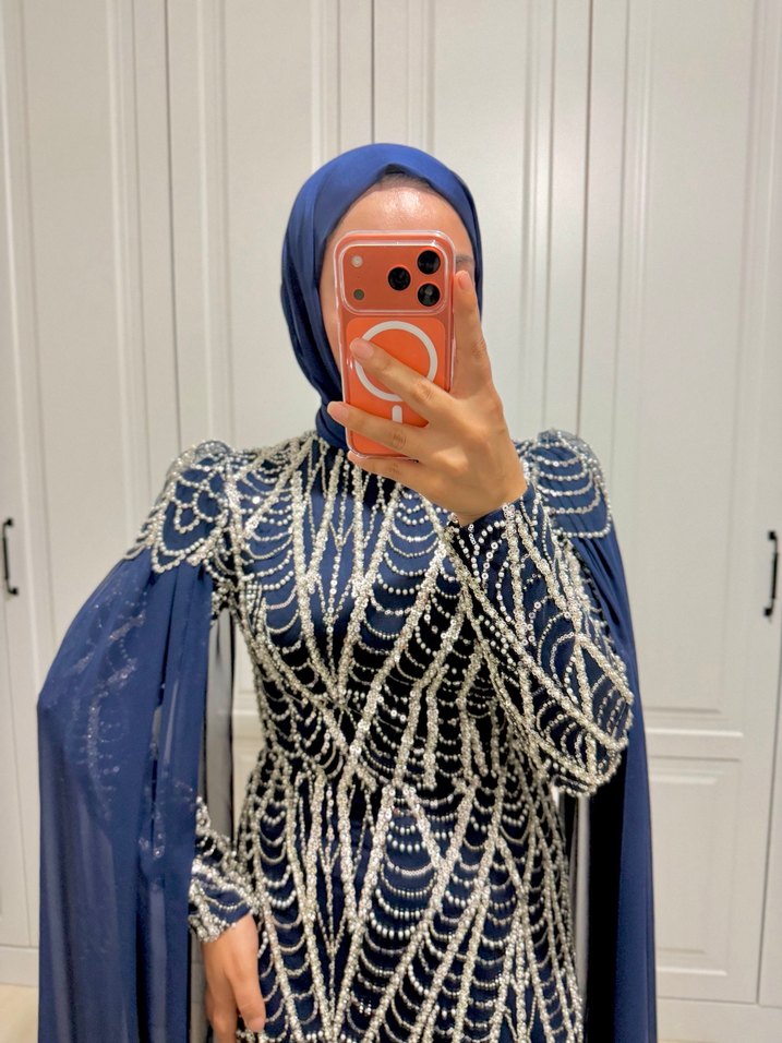 Uzun Kollu Lacivert Abiye Elbise - Görsel 2