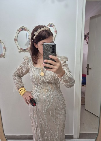 Boncuk İşlemeli Bej Uzun Kollu Abiye Elbise - Görsel 5