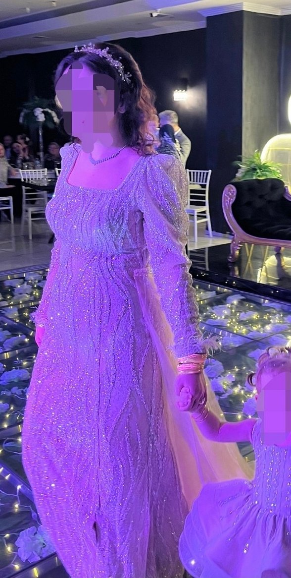 Boncuk İşlemeli Bej Uzun Kollu Abiye Elbise - Görsel 2