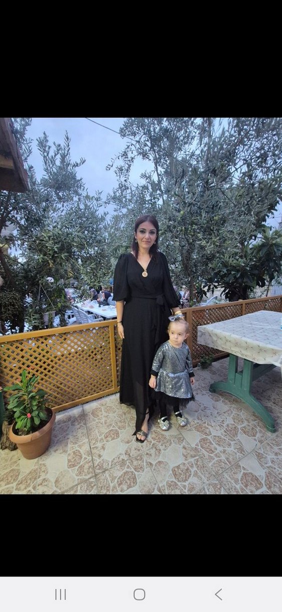 Parlak Gri Pul Payetli Kız Çocuk Elbise - Görsel 3